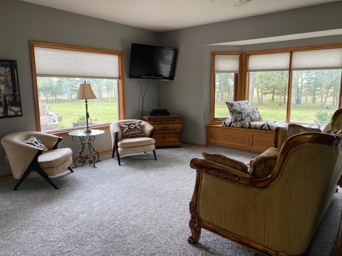 Rolling Hills Country Resort Bed And Breakfast Three Hills Buitenkant foto