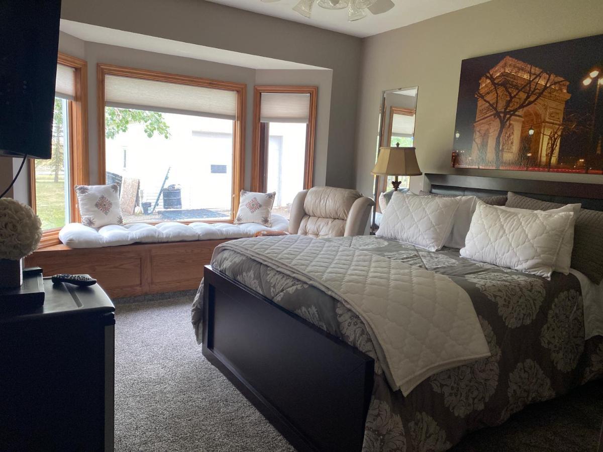 Rolling Hills Country Resort Bed And Breakfast Three Hills Buitenkant foto