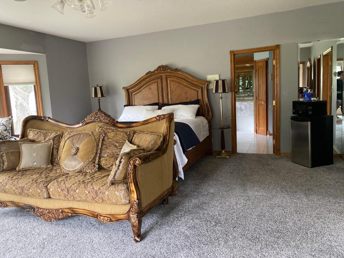 Rolling Hills Country Resort Bed And Breakfast Three Hills Buitenkant foto