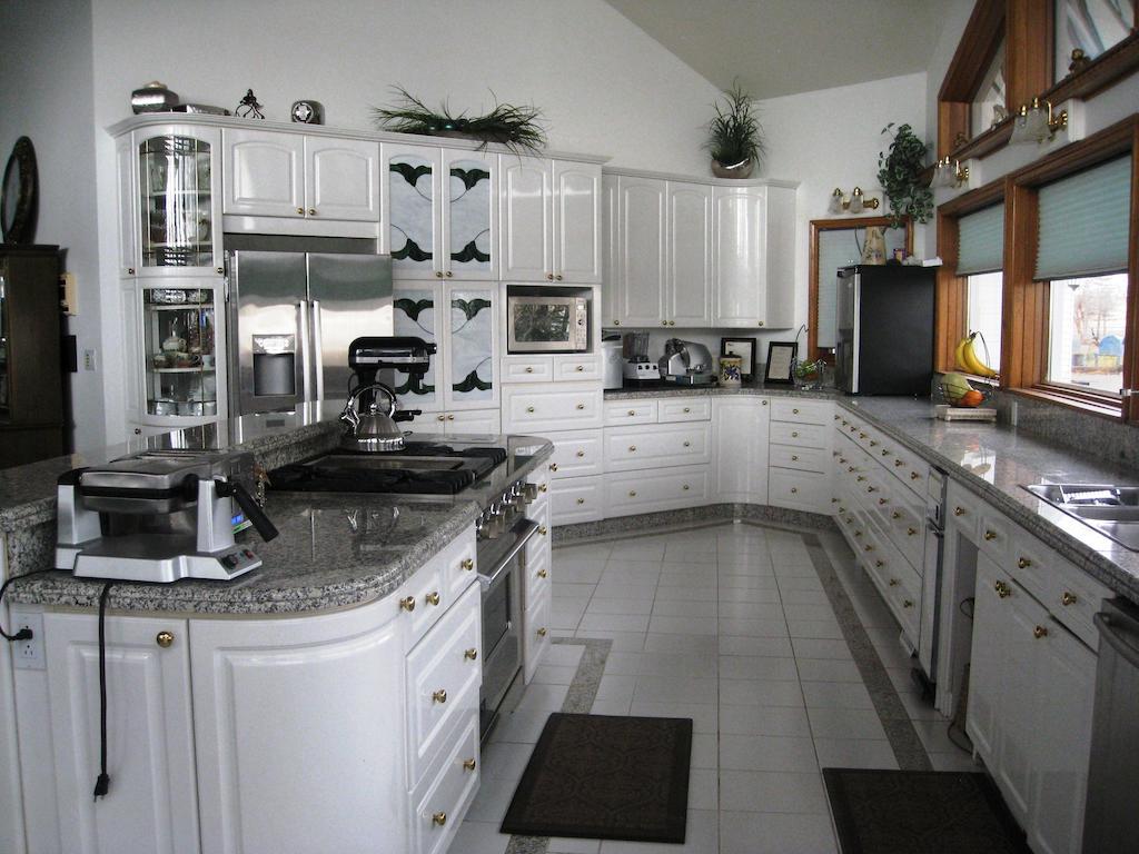 Rolling Hills Country Resort Bed And Breakfast Three Hills Buitenkant foto